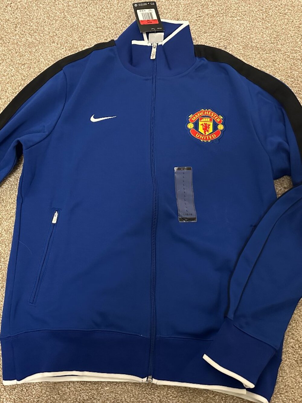 Nike N98 Manchester United Full Zip Track Jacket Size Large NWT